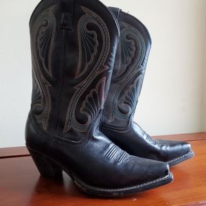 Laredo cowgirl boots 8.5